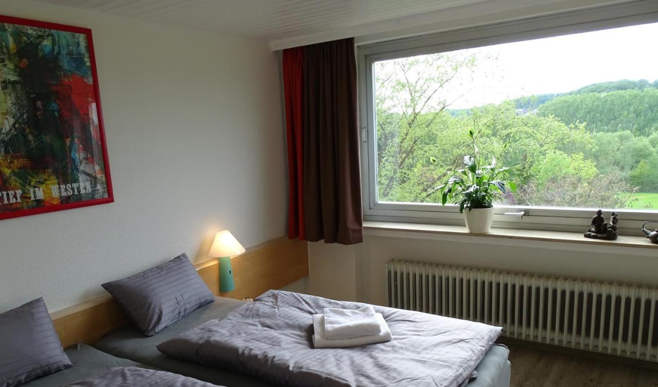 Ruhrpottpension Am Stoeter Witten Exterior foto